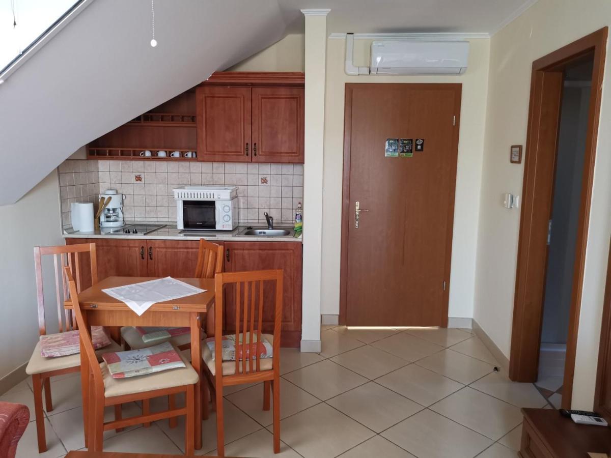Harmonia Panzio Hotel Sárospatak Eksteriør billede