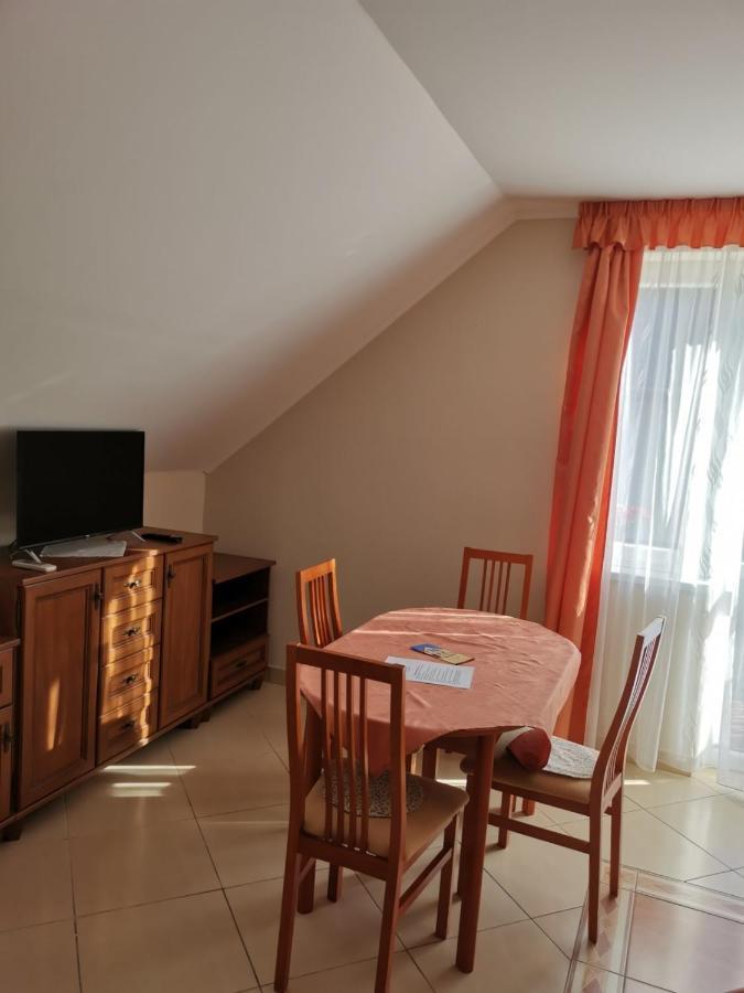 Harmonia Panzio Hotel Sárospatak Eksteriør billede