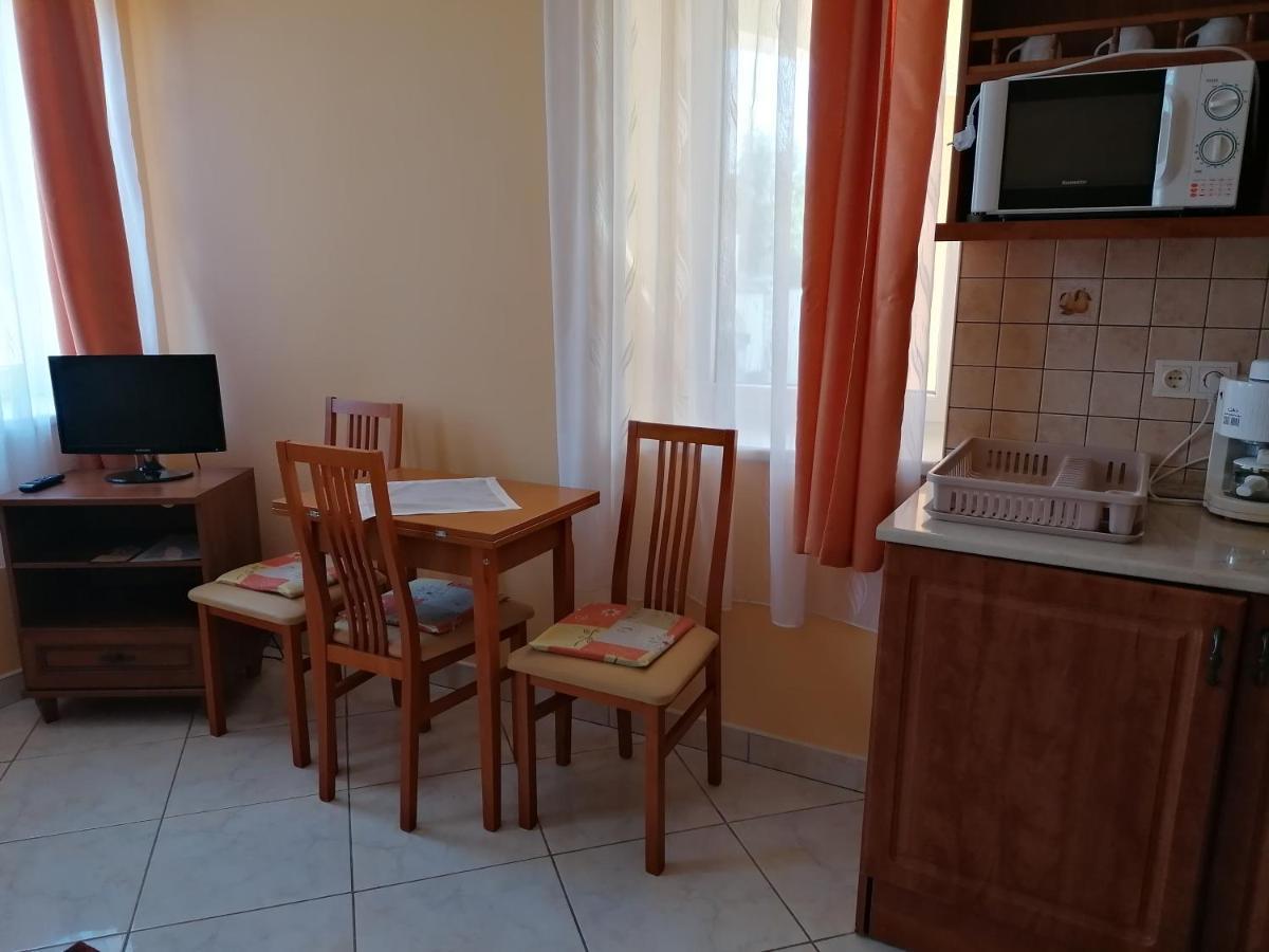 Harmonia Panzio Hotel Sárospatak Eksteriør billede